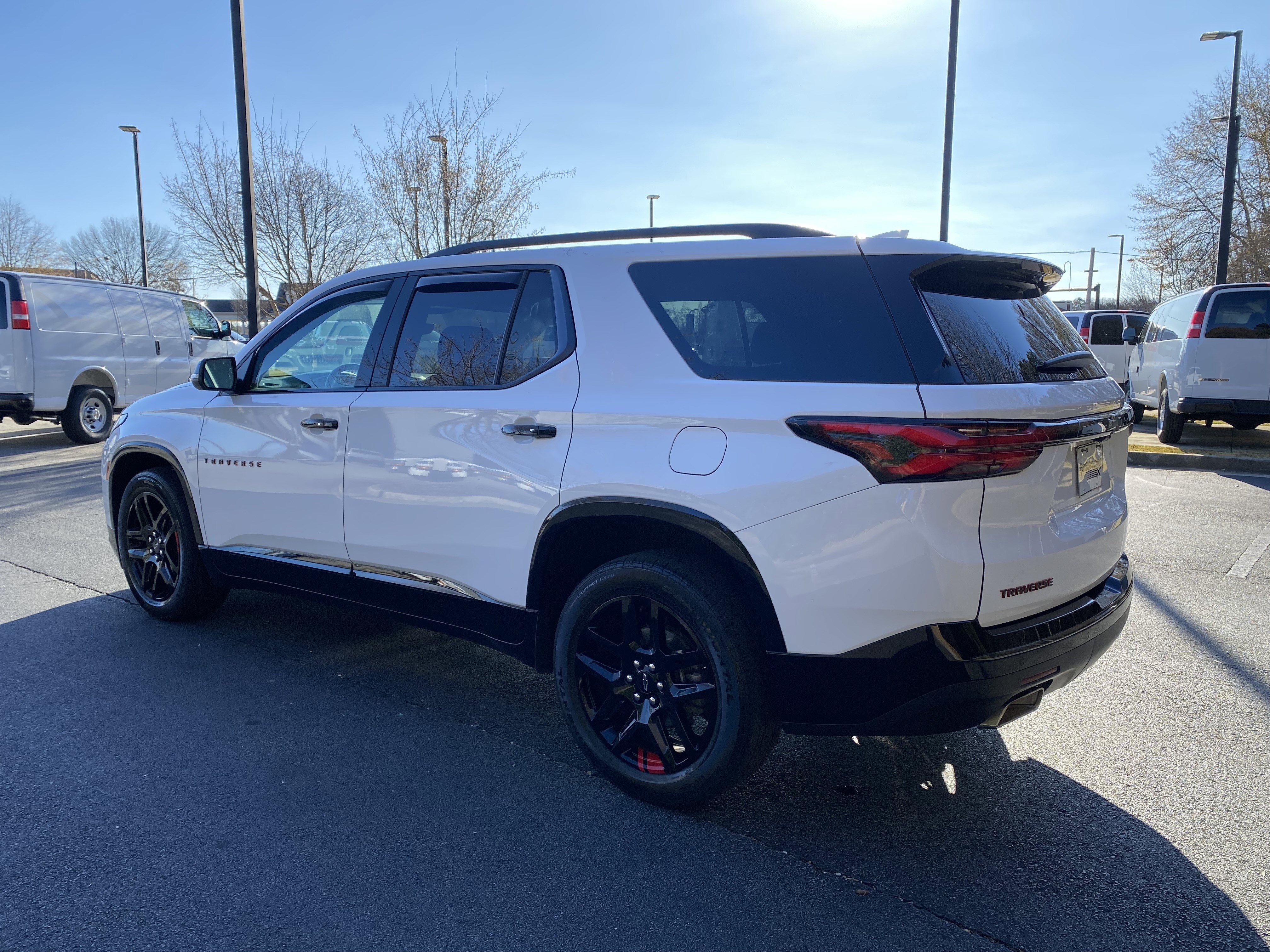 Used 2022 Chevrolet Traverse Premier image 7