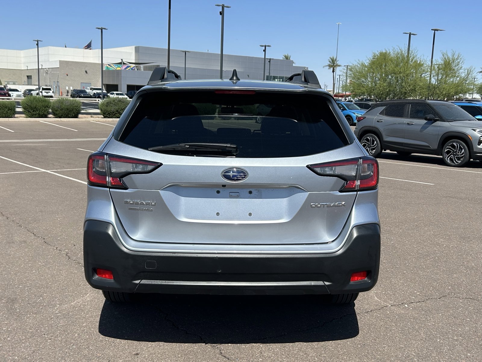 Used 2025 Subaru Outback Premium image 4