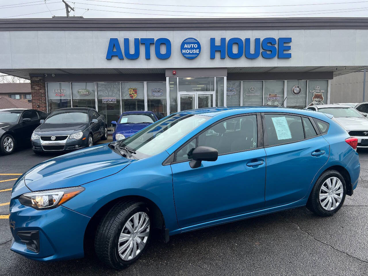 Used 2017 Subaru Impreza 2.0i image 1