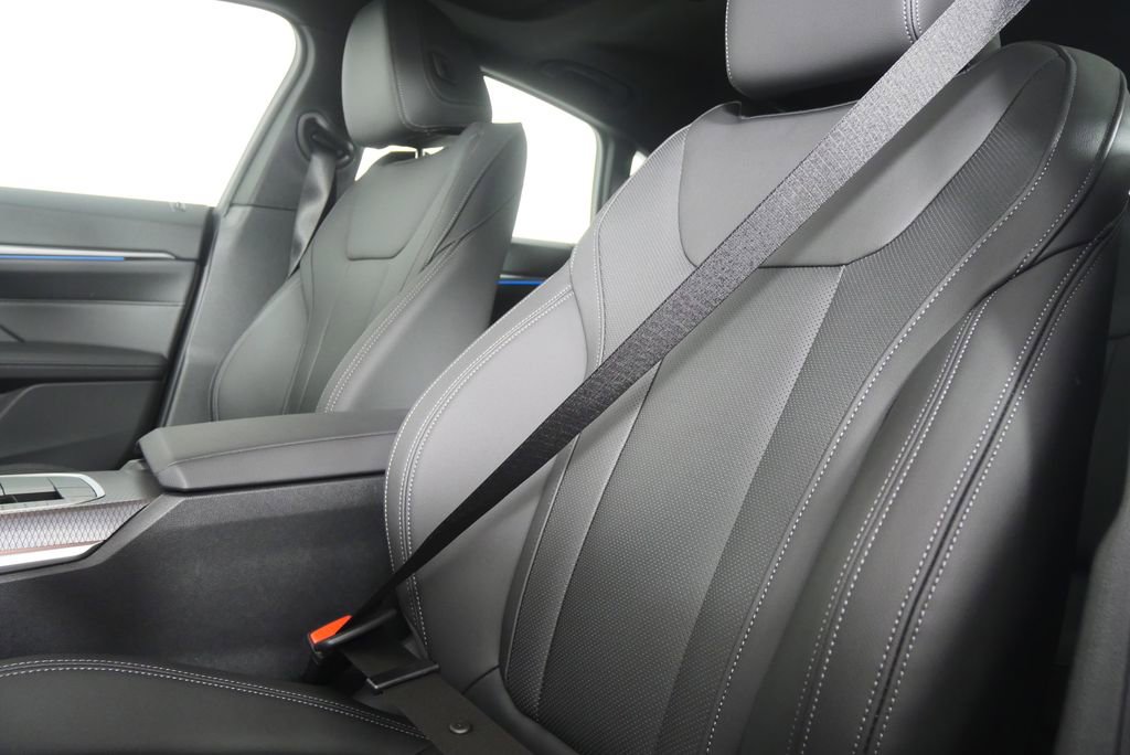 New 2026 BMW i4 eDrive40 w/ M Sport Package image 10