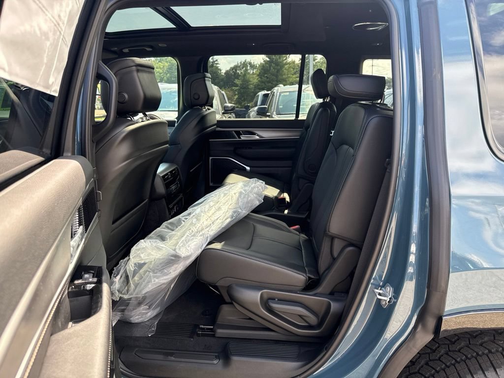 New 2026 Jeep Grand Wagoneer 4WD w/ Quick Order Packge 29V Upland image 23