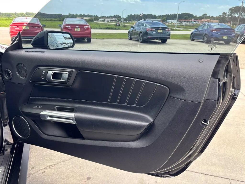 Used 2019 Ford Mustang GT Premium w/ GT Performance Package RWD image 22