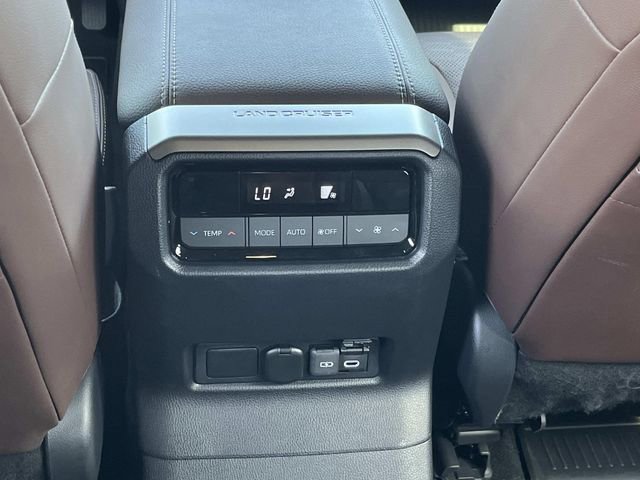 Used 2025 Toyota Land Cruiser AWD/4WD image 19