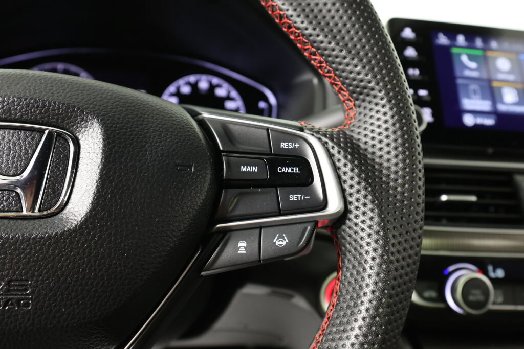 Used 2019 Honda Accord Sport image 33