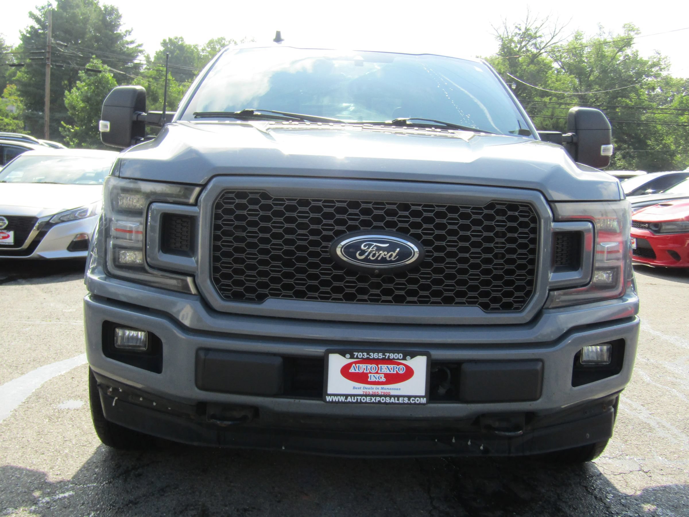 Used 2019 Ford F150 Lariat w/ Equipment Group 502A Luxury AWD/4WD image 2