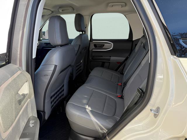 Used 2025 Ford Bronco Sport Badlands AWD/4WD image 5
