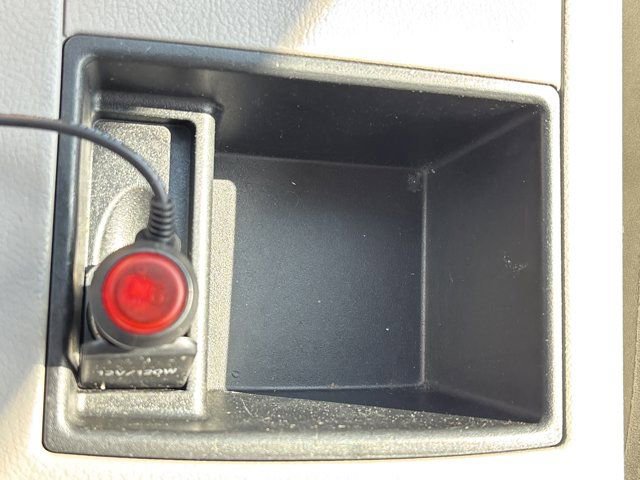 Used 2009 Toyota Camry LE image 30