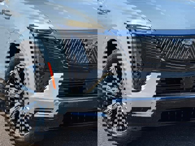 New 2025 Cadillac Escalade IQ Luxury 2 image 11