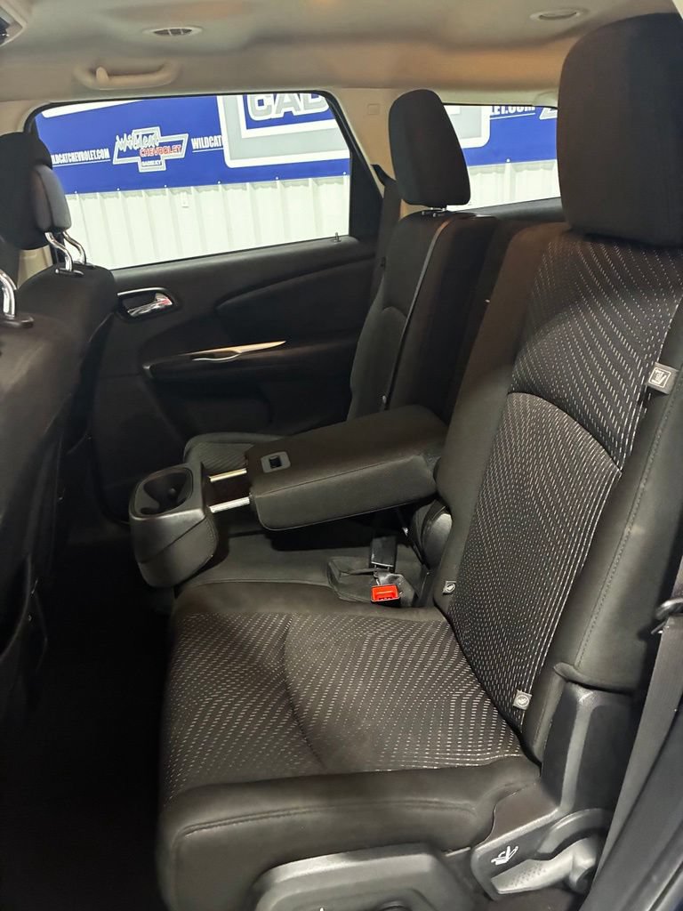 Used 2020 Dodge Journey SE w/ SE Popular Equipment Group FWD image 28