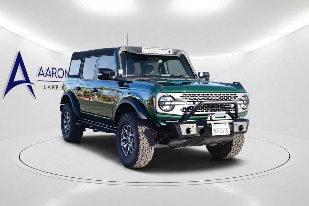 Used 2023 Ford Bronco Badlands AWD/4WD image 3