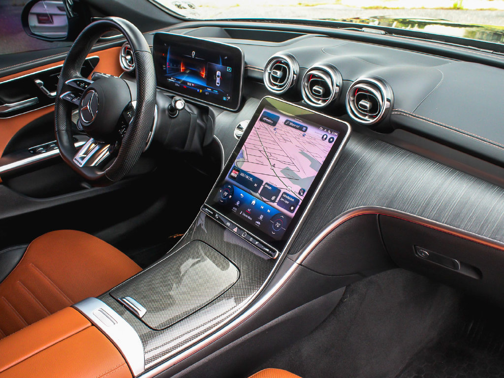 Used 2023 Mercedes-Benz C 43 AMG 4MATIC Sedan image 41