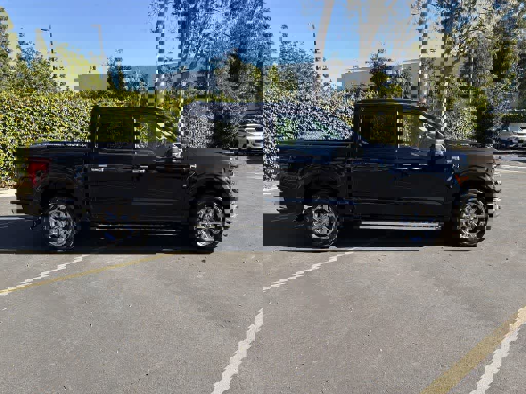 Used 2024 Ford F150 XLT image 7