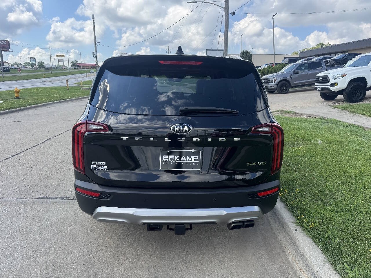 Used 2020 Kia Telluride SX w/ SX Prestige Package AWD/4WD image 4