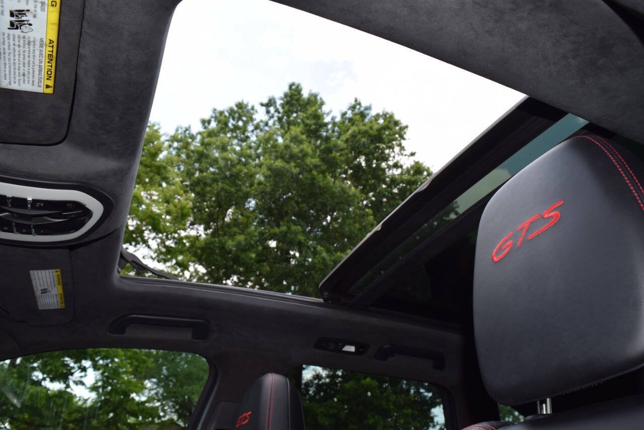 Used 2017 Porsche Cayenne GTS AWD/4WD image 30