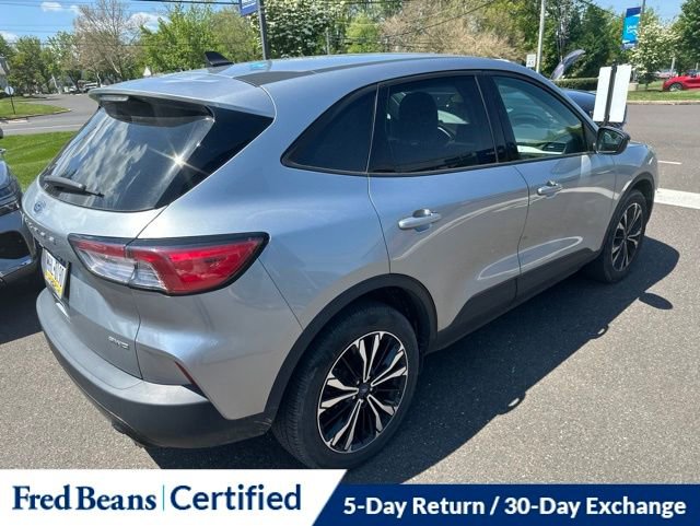 Used 2022 Ford Escape SE w/ SE Sport Appearance Package AWD/4WD image 12