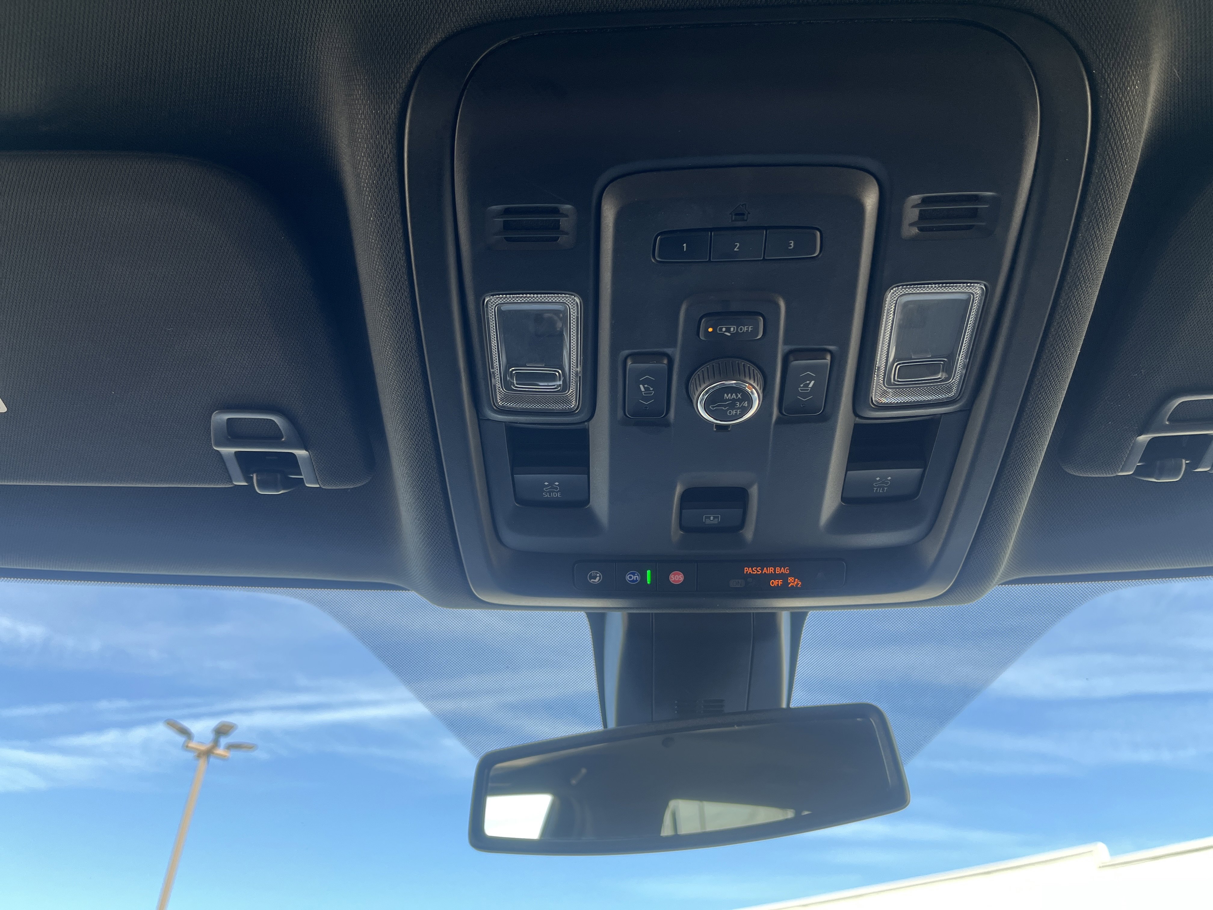 Used 2022 Chevrolet Tahoe RST w/ Luxury Package image 29