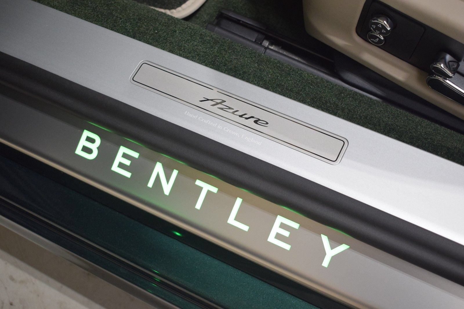 New 2026 Bentley Continental GTC AWD/4WD image 39