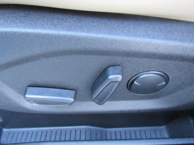 Used 2024 Ford Edge SEL w/ Convenience Package AWD/4WD image 11