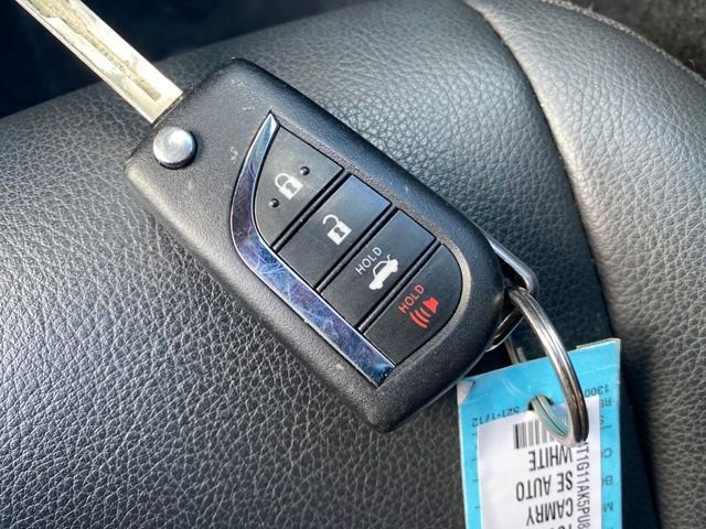 Used 2023 Toyota Camry SE FWD image 23