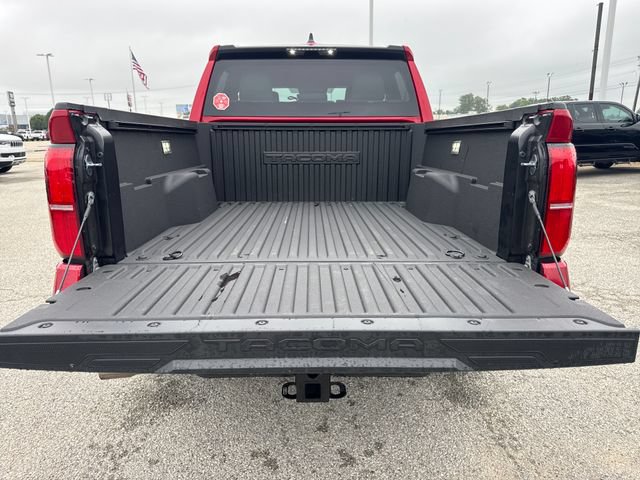 Used 2026 Toyota Tacoma SR5 AWD/4WD image 14