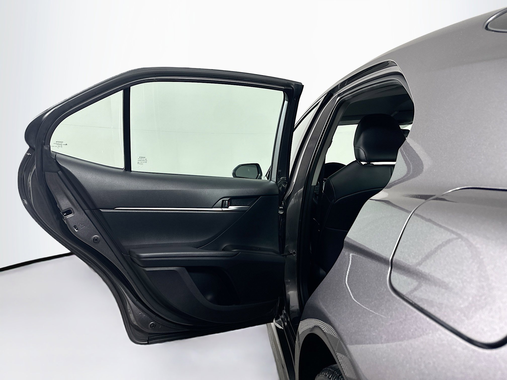 Used 2023 Toyota Camry SE FWD image 25