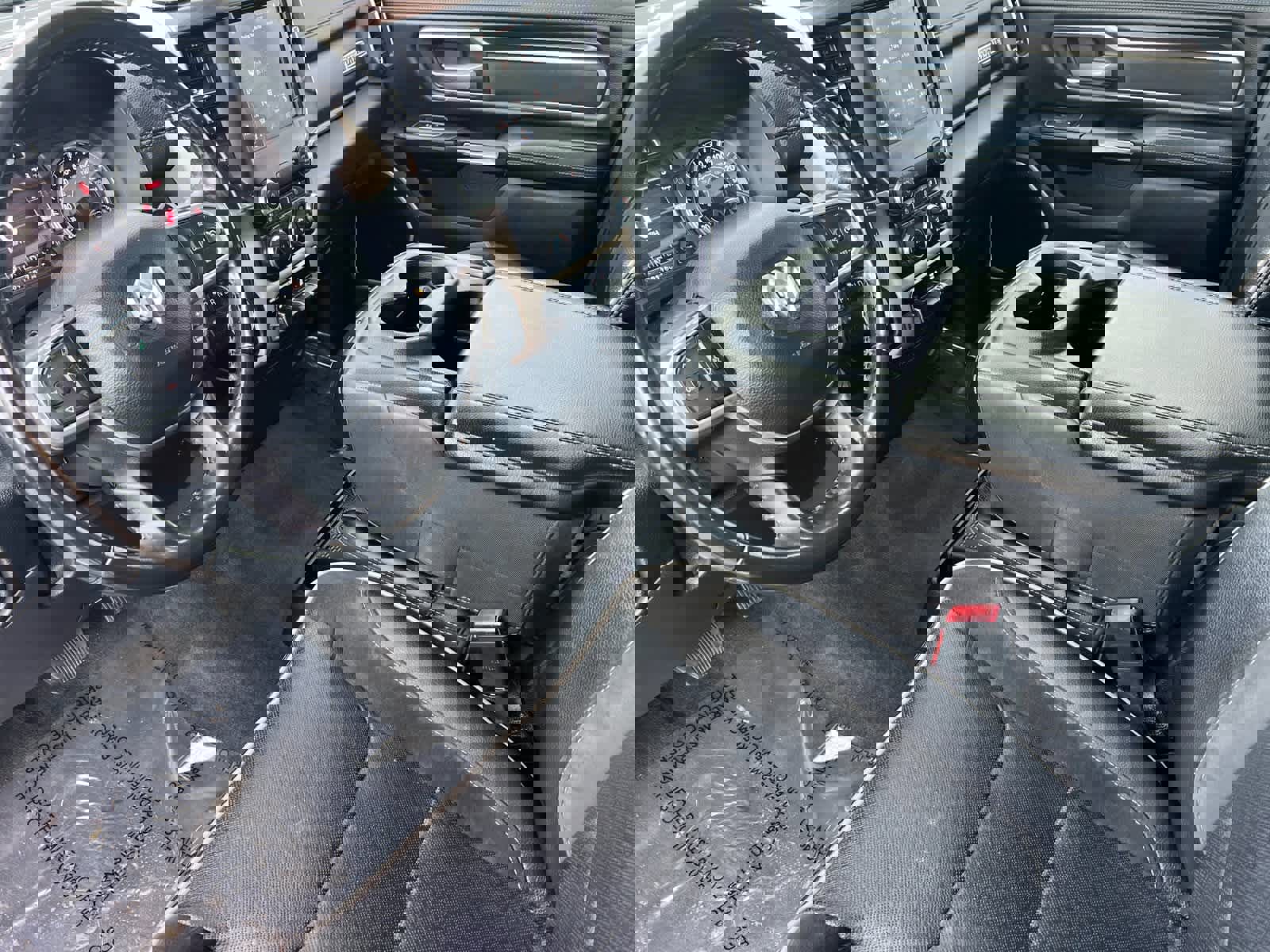 Used 2022 RAM 1500 Laramie image 12