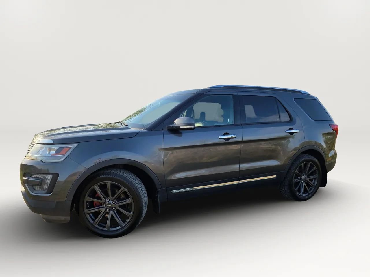 Used 2016 Ford Explorer Limited AWD/4WD image 3