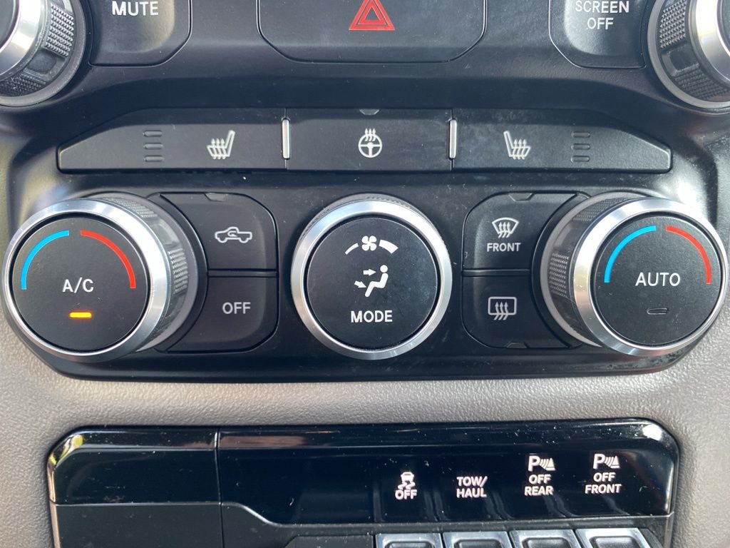 Used 2019 RAM 1500 Rebel w/ Rebel Level 2 Equipment Group AWD/4WD image 38