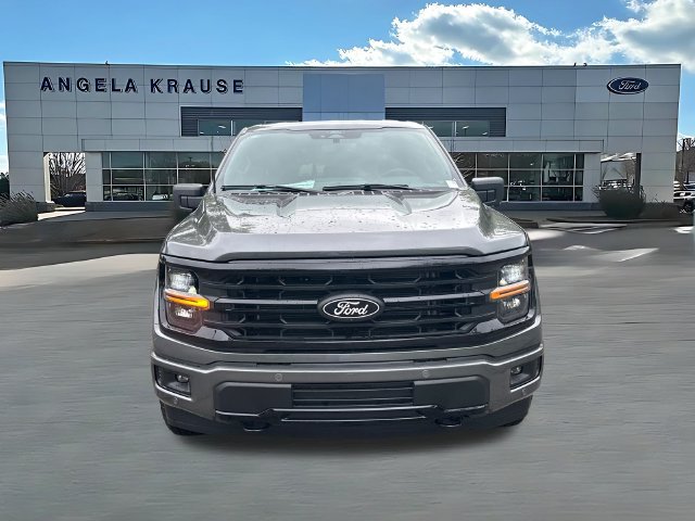 New 2026 Ford F150 XLT w/ Equipment Group 302A MID AWD/4WD image 2