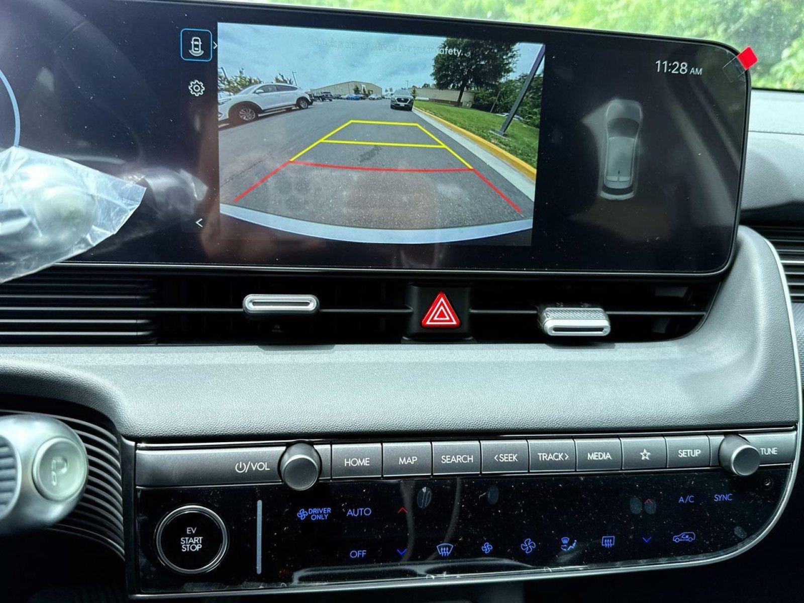 New 2025 Hyundai Ioniq 5 SEL image 19