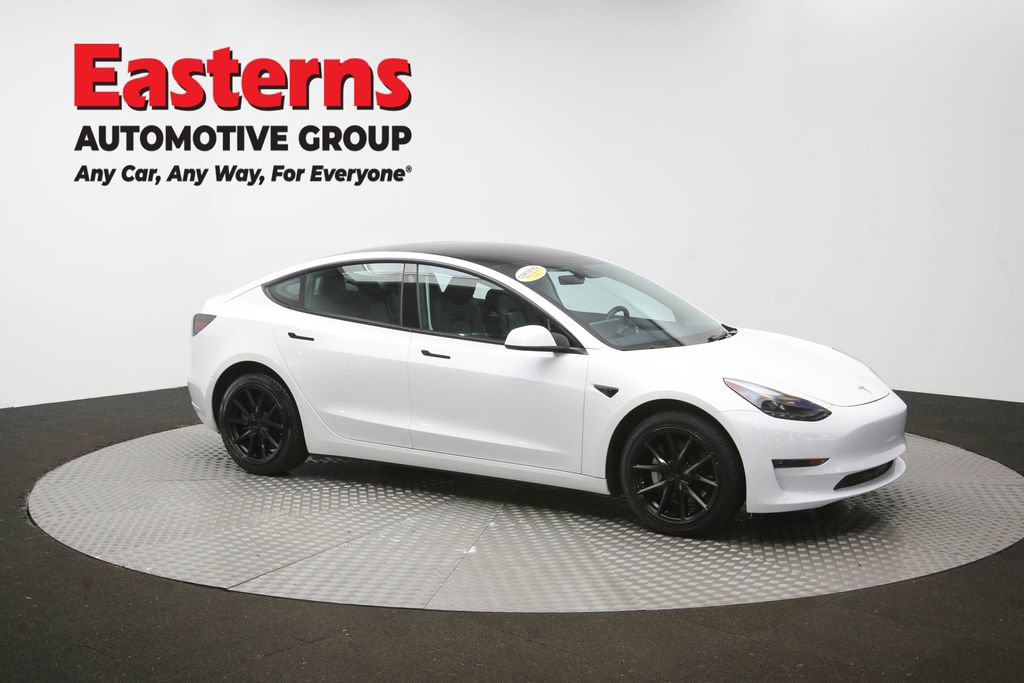 Used 2023 Tesla Model 3 Standard Range RWD image 42