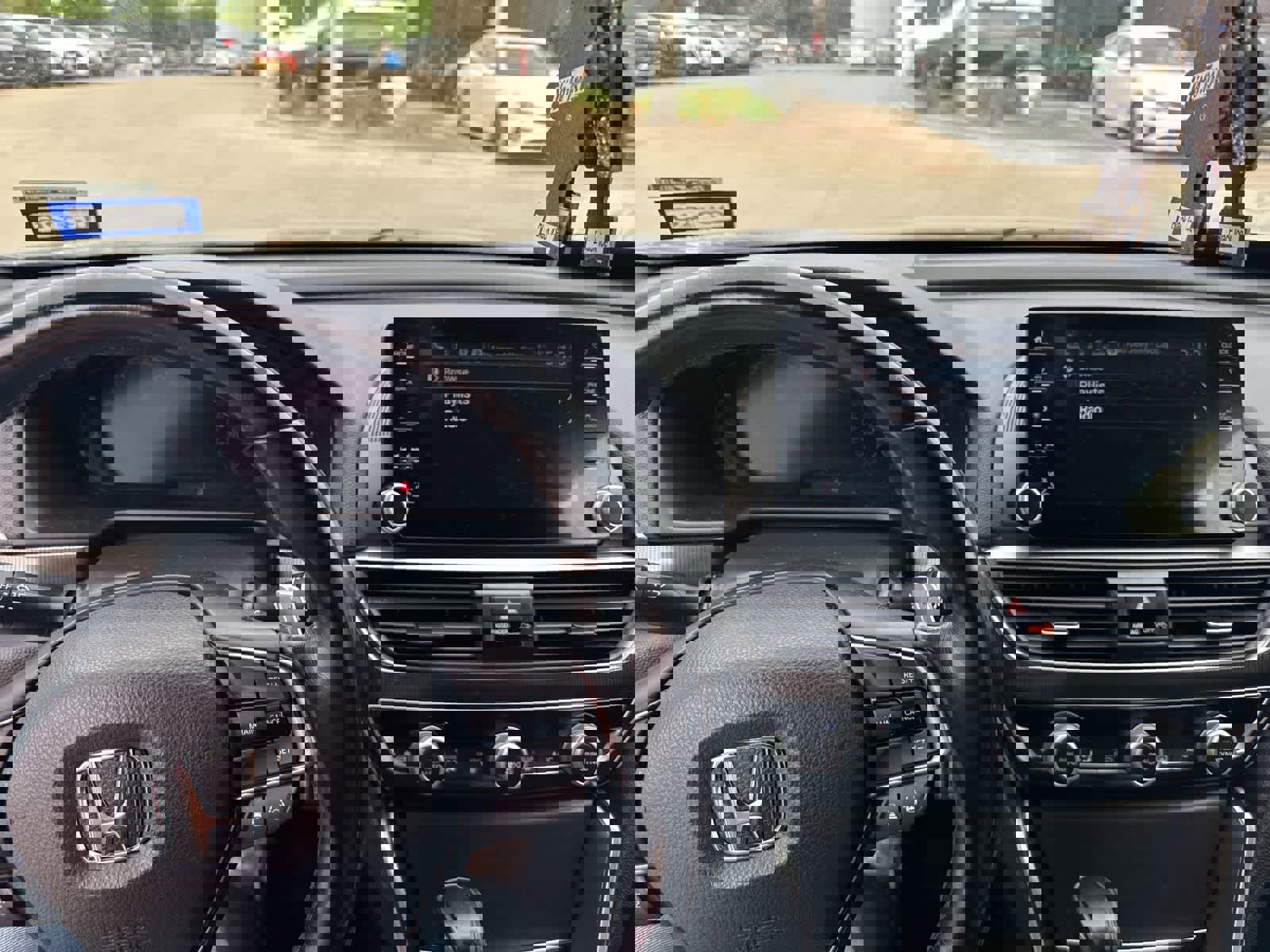 Used 2019 Honda Accord Sport image 8