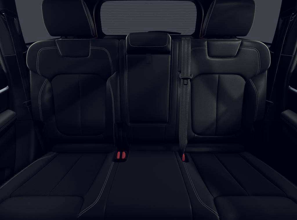 New 2026 Jeep Grand Cherokee Altitude AWD/4WD image 3