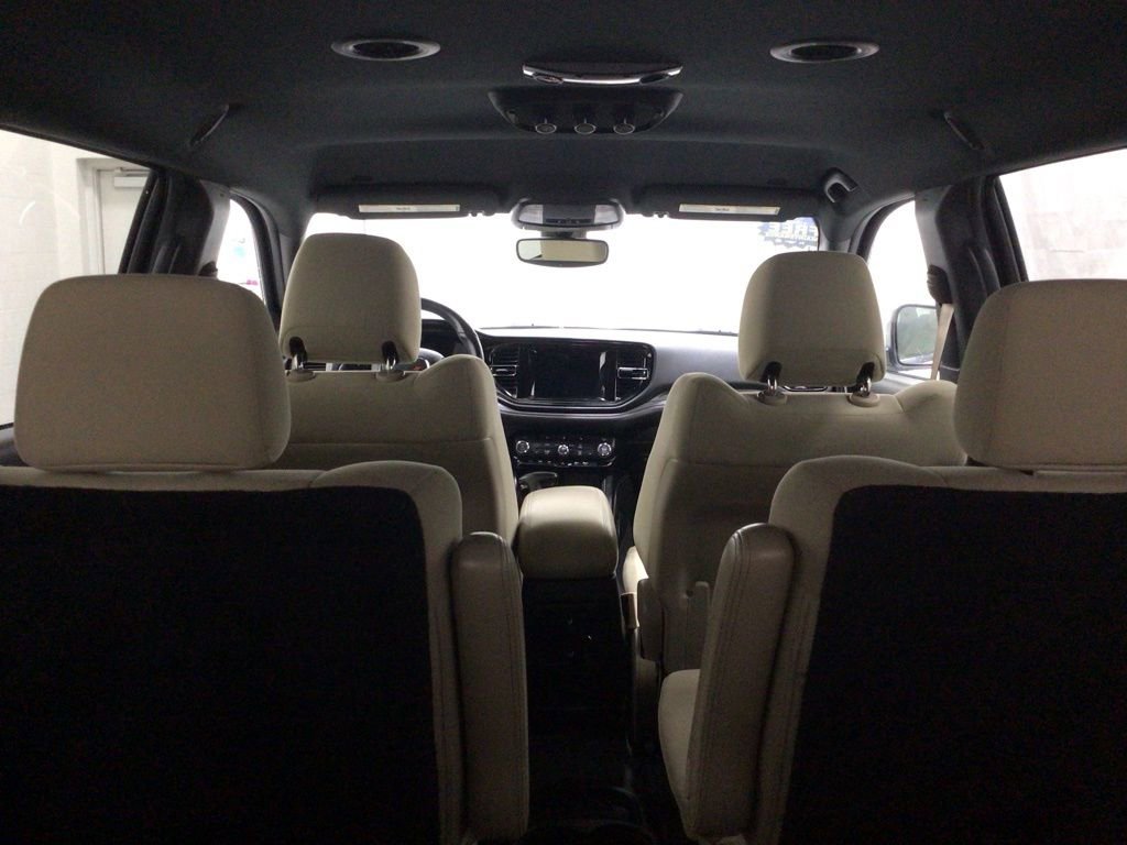 Used 2022 Dodge Durango GT image 19