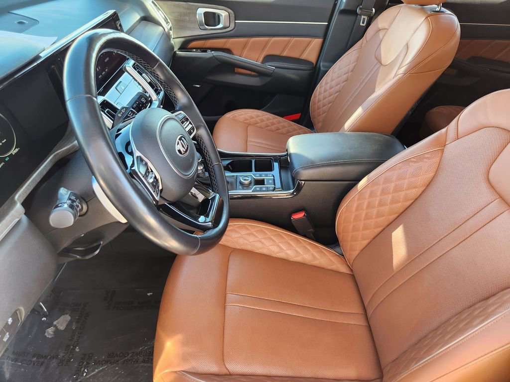 Used 2021 Kia Sorento SX Prestige image 3