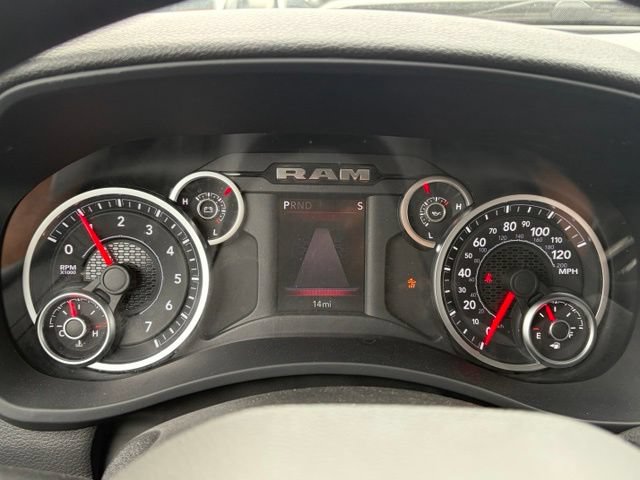 New 2026 RAM 2500 Tradesman AWD/4WD image 17