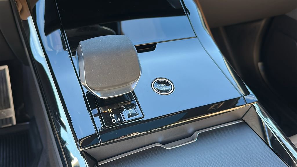 Used 2025 Land Rover Range Rover Sport Dynamic SE image 19