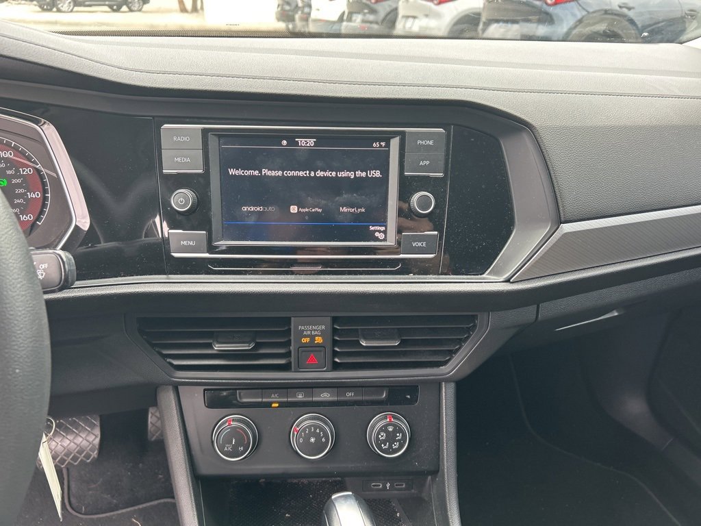 Used 2020 Volkswagen Jetta S image 21