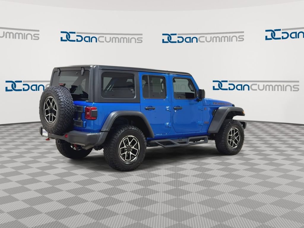 Used 2024 Jeep Wrangler Unlimited Rubicon w/ Capability Package image 8