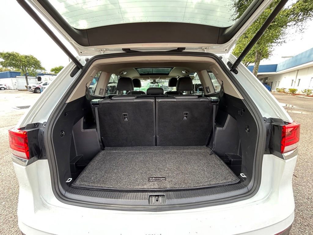 Used 2021 Volkswagen Atlas SEL Premium AWD/4WD image 28