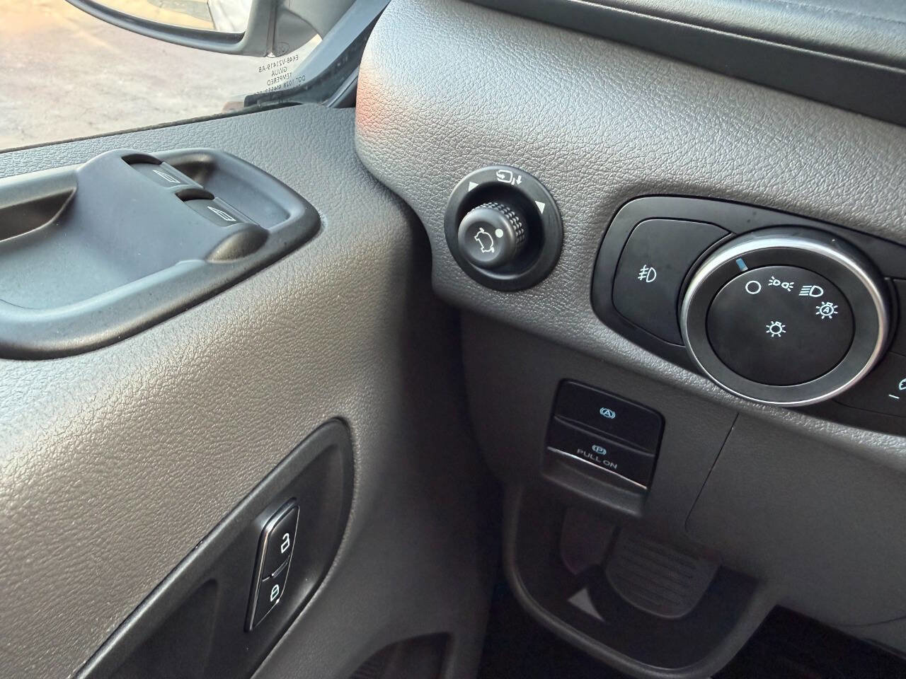Used 2024 Ford Transit 350 XLT image 23