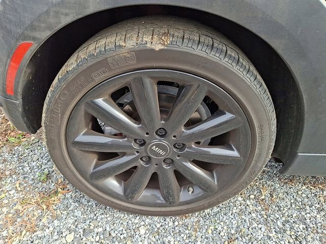Used 2019 MINI Cooper S w/ Premium Package image 9