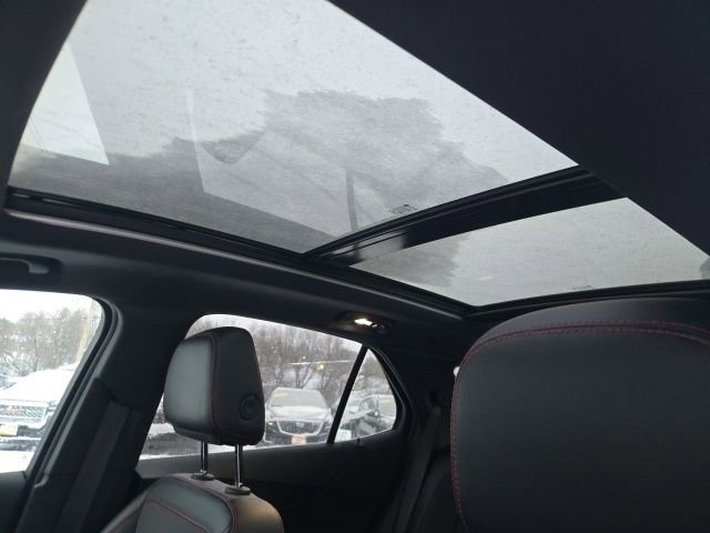 Used 2024 Chevrolet Equinox RS image 18