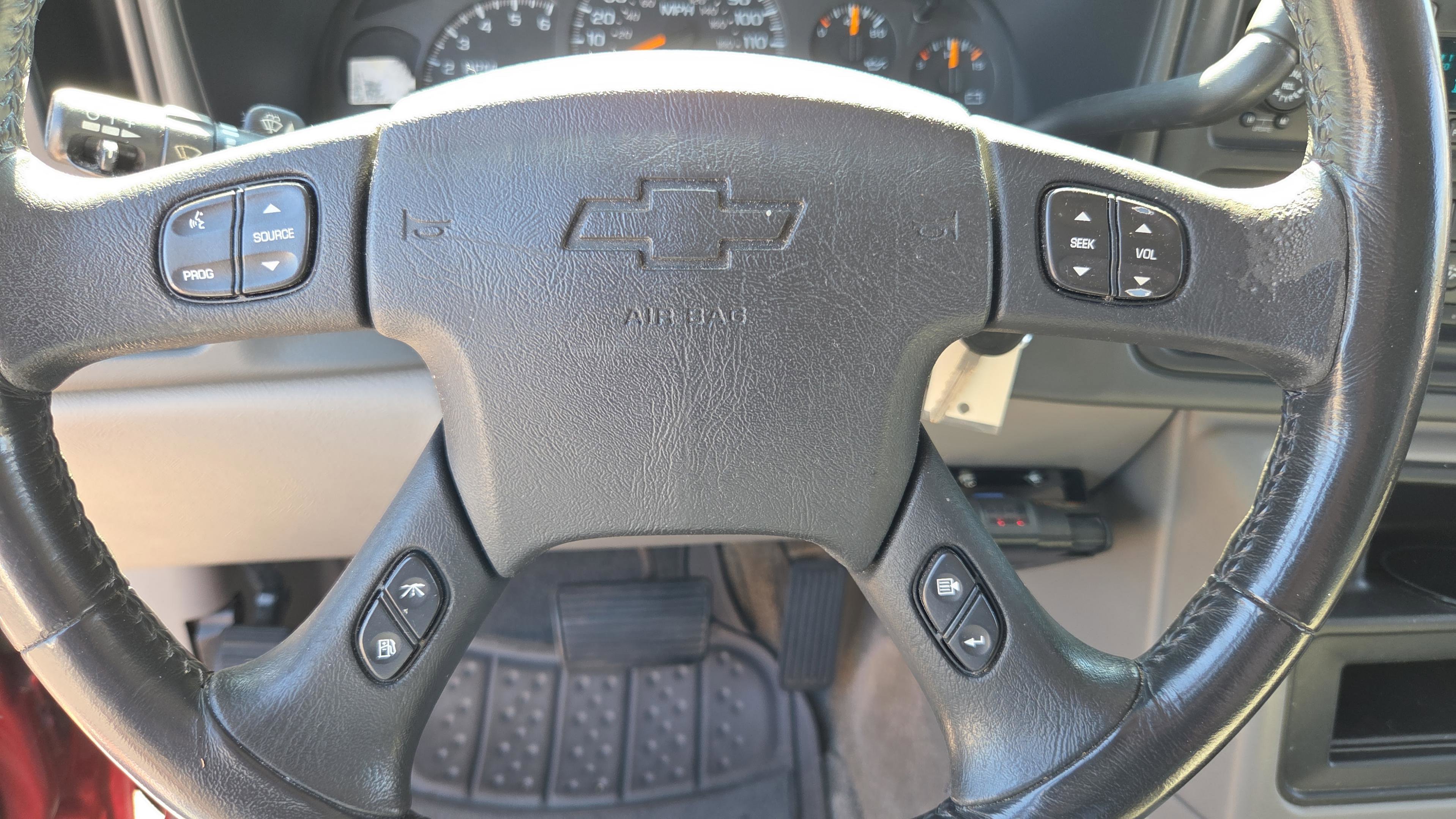 Used 2003 Chevrolet Tahoe LT RWD image 20