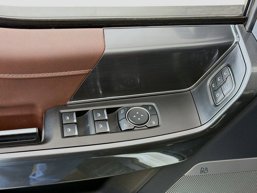 Used 2023 Ford F150 Lariat image 29