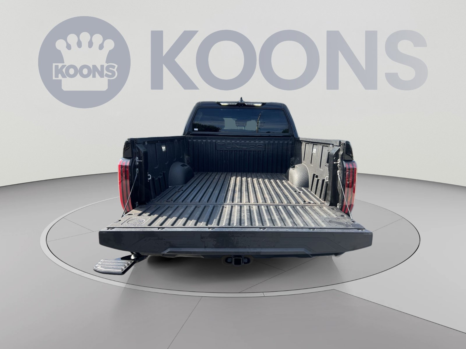 Used 2023 Toyota Tundra Platinum AWD/4WD image 46