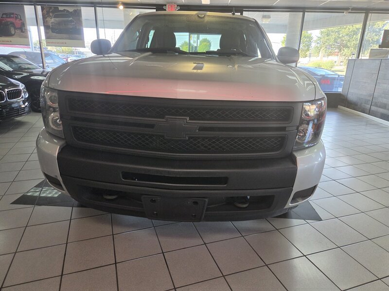 Used 2012 Chevrolet Silverado 1500 LTZ AWD/4WD image 3