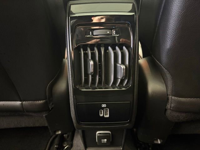 Used 2023 Jeep Compass Limited w/ Elite Group AWD/4WD image 22