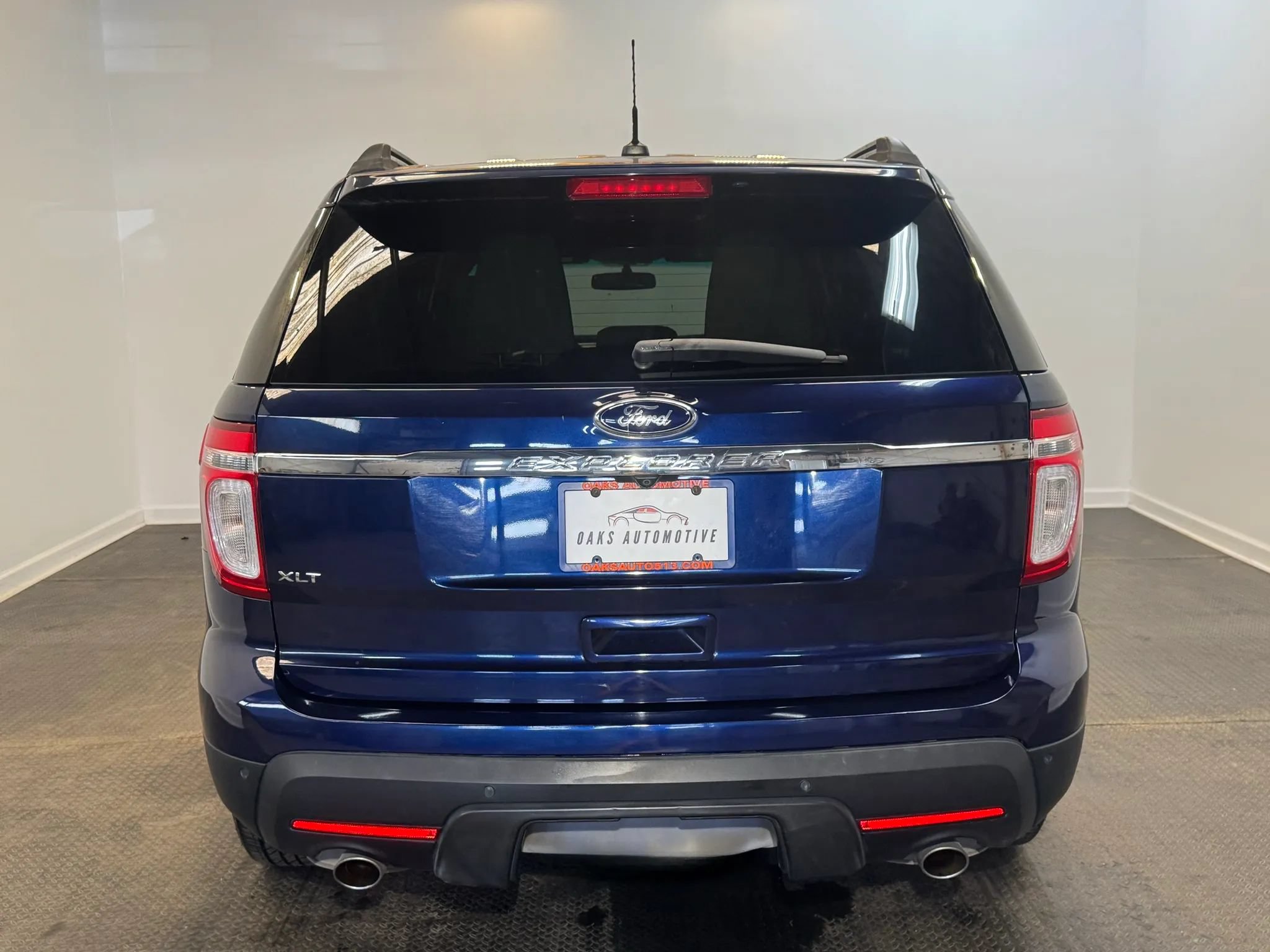 Used 2011 Ford Explorer XLT w/ 202A Rapid Spec Order Code FWD image 5