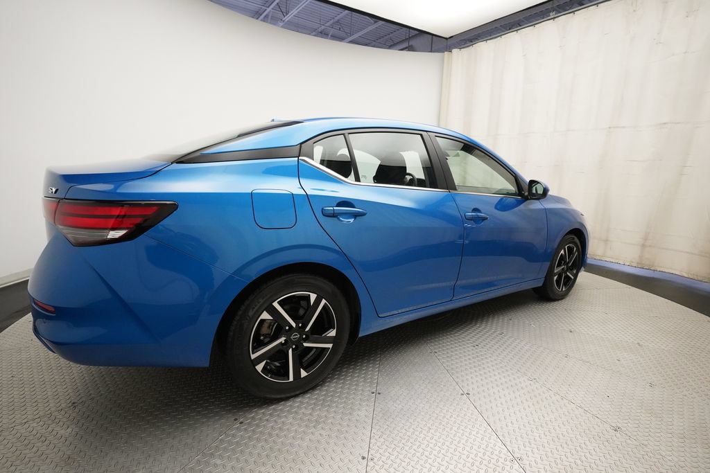 Used 2024 Nissan Sentra SV FWD image 33